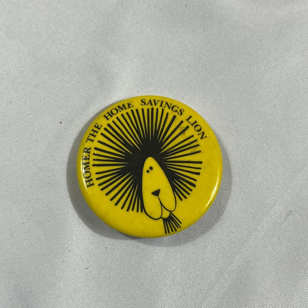 Vintage Homer The Home Savings Lion Yellow Pinback Button 1.5 Inch Hewig Marvic